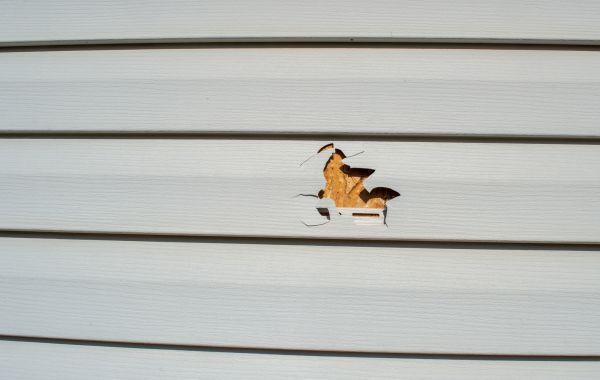 Siding Hole Patching in Baytown