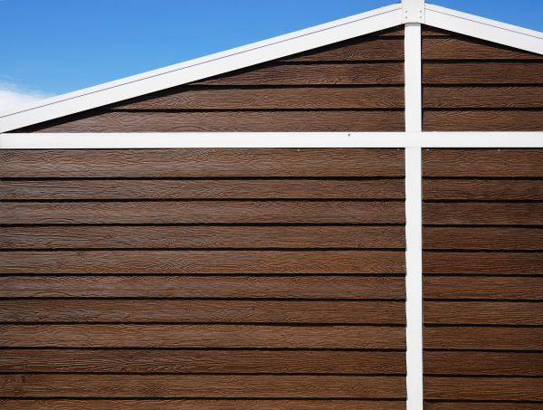 Hardwood Siding Installation in Baytown