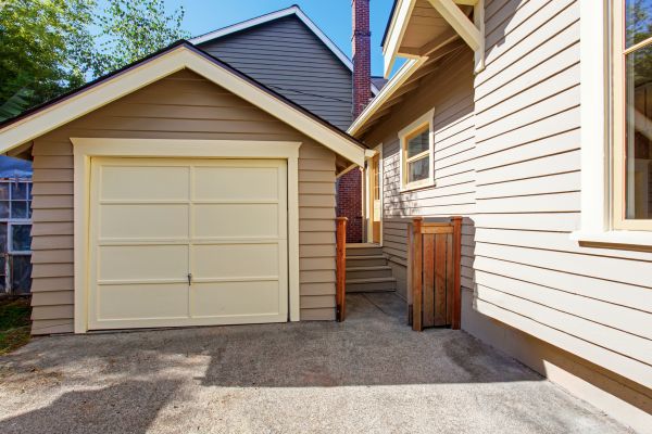 Garage Siding Replacement in Baytown