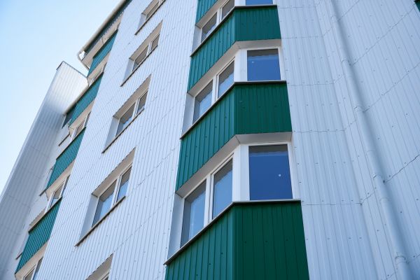 Corrugated Metal Siding Repair in Baytown