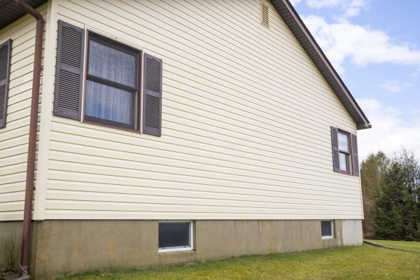 Dutch Lap Siding Repair in Baytown