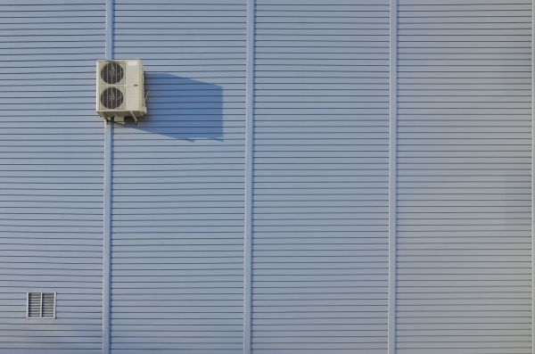 Flat Metal Siding Installation in Baytown